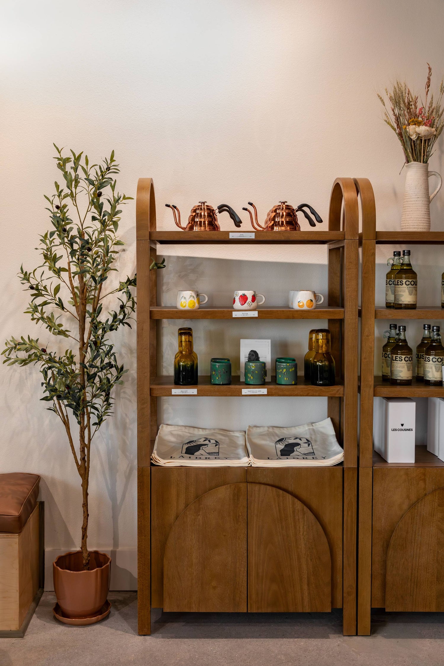 Laidrey Agoura Hills Coffee Shop - Coffee Roasters