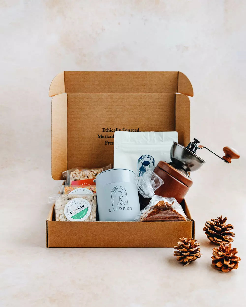 Laidrey Holiday Gift Box